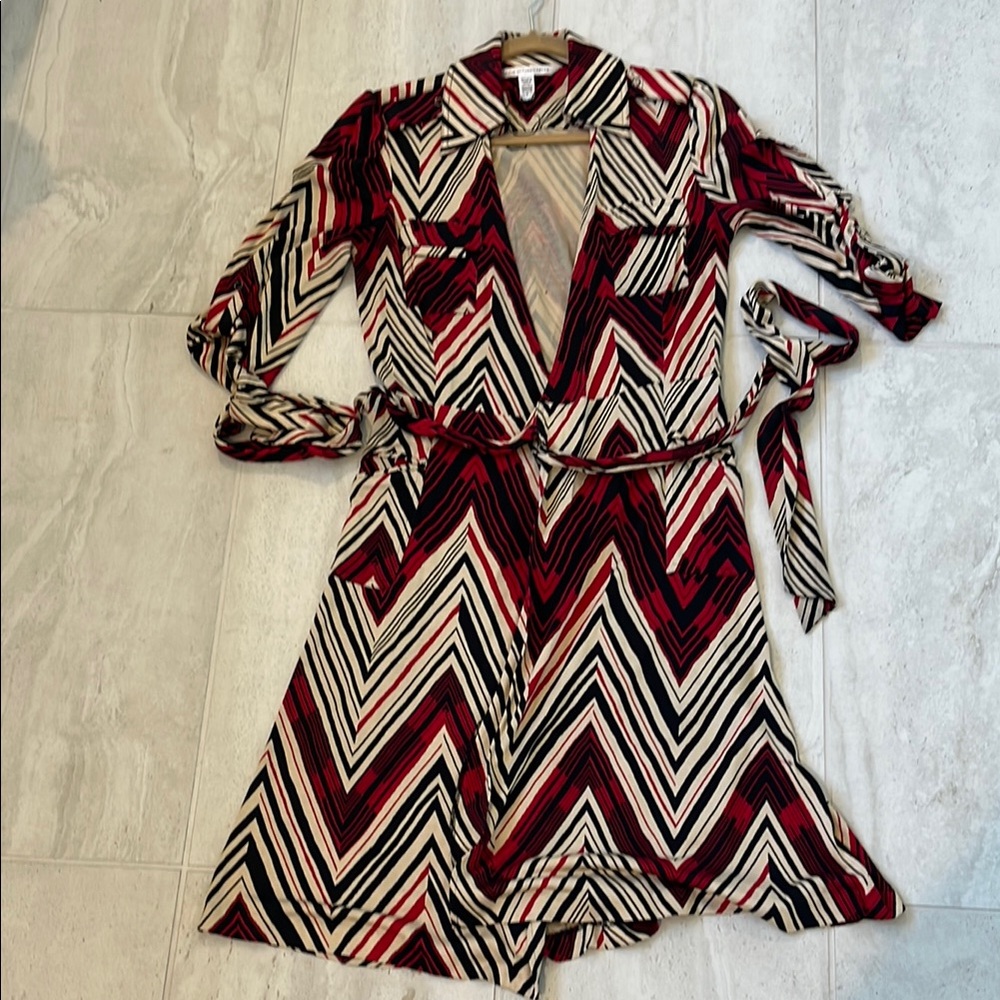 Diane Von Furstenberg Red and Black Long Sleeve Wrap Dress
